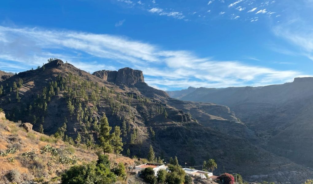 Mogan, Gran Canaria: Hiking & Travel Guide