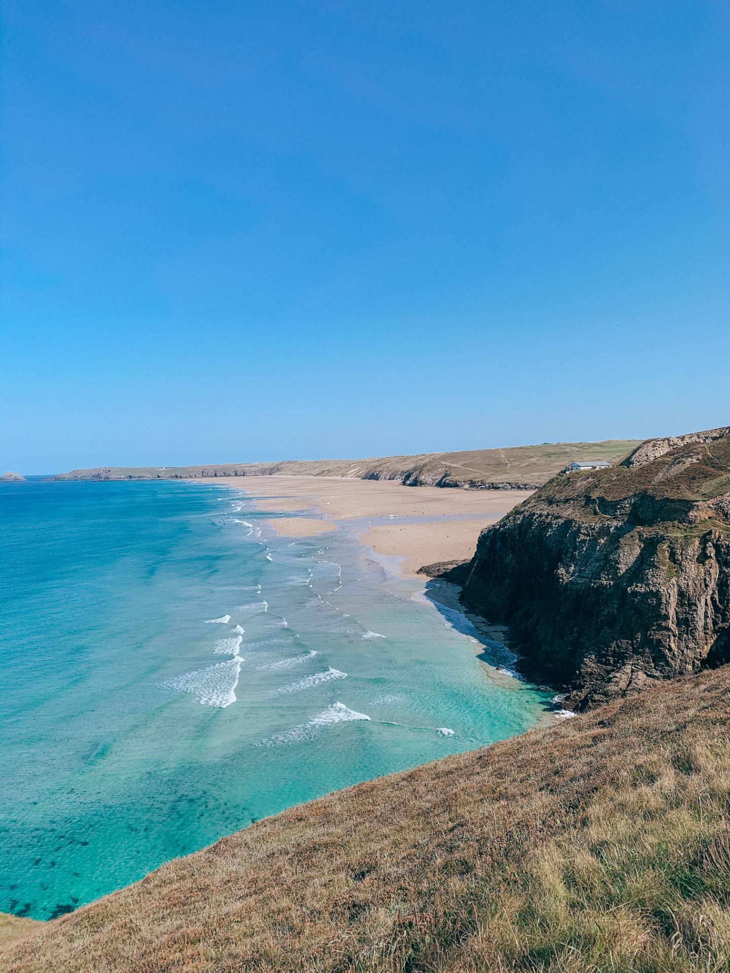Wide coastal travel view for a family vacation planning guide