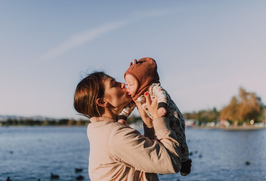 Best Baby Carrier For Hiking With Infants: Why Most Baby Carriers Fail on Hikes (And 2 That Don’t)