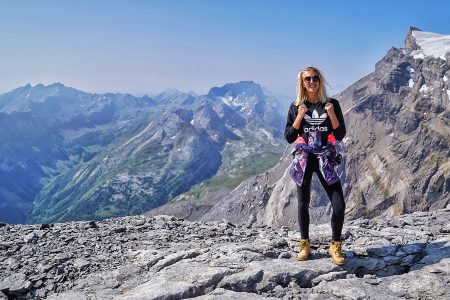 Beginners Guide To Hiking: 6 Tips To Get Started