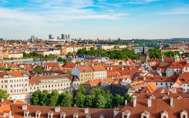 Travel Europe Under A Day: Europe on a Day: The Real Budget That Works in 2026 Travel Europe Under A Day: Europe on a Day: The Real Budget That Works in 2026